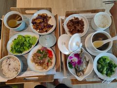 -臻儿屿月子会所(茶山店)