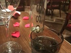 -恰餐厅及酒吧 CHAR Bar & Grill (北京丽都皇冠假日店)