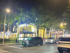 -三亚湾海居铂尔曼度假酒店