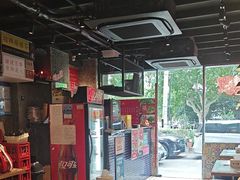 -肥汁米蘭香港米线(定西路店)