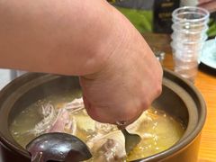 -房县土本味土鸡汤特色餐厅(沌口店)