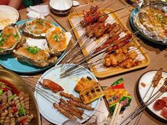 -街角等你.大连海鲜烧烤.经典铁板海鲜串(西安路店)