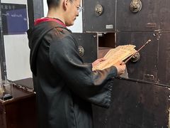 -谜盒子奇幻密室(南屏店)