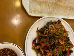 -鹤乡东北菜(崮山路店)