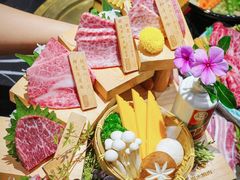 -山川小町·极番烧肉(新地假日广场店)