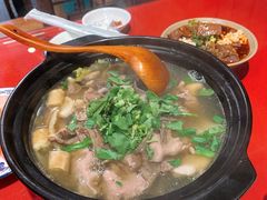 -谢老五跷脚牛肉·非遗传承店