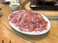 天衣無縫拚一兩肉-华哥新鲜猪精品美食