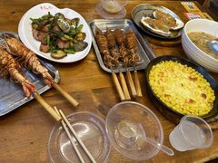 -老东镇啤酒屋海鲜加工·蒸汽海鲜·海鲜烧烤(台东店)