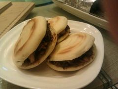 肉夹馍-西贝莜面村(上海百联西郊店)