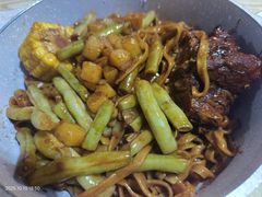 -内蒙焖面大盆骨餐馆(山大路店)