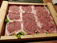 现切鲜羊上脑-老墙根涮肉·铜锅·烧烤(欢乐谷·王四营店)