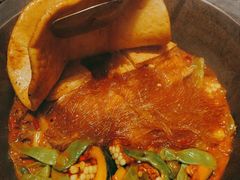-山河屯铁锅炖·非遗铁锅炖(华强北店)