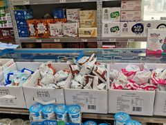 零售区-牛奶便利(东四店)