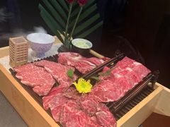 -铭牛烧肉·和牛海鲜自助(高新月牙湖店)