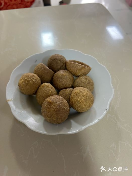 左记豆腐圆子店图片