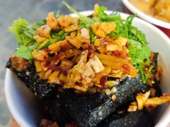 黑色经典臭豆腐-黑色经典臭豆腐·湖南特产(坡子街店)