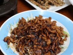 -东北风味思缘食府(对湖路店)