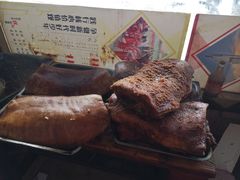 -小龙大肉面馆