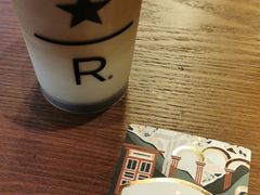 -星巴克(上海虹桥新天地二店)