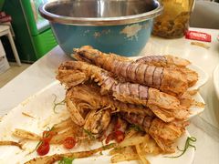 -覃记海鲜美食餐厅