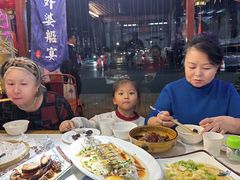 -外婆船宴餐厅·外婆喊你回家吃饭