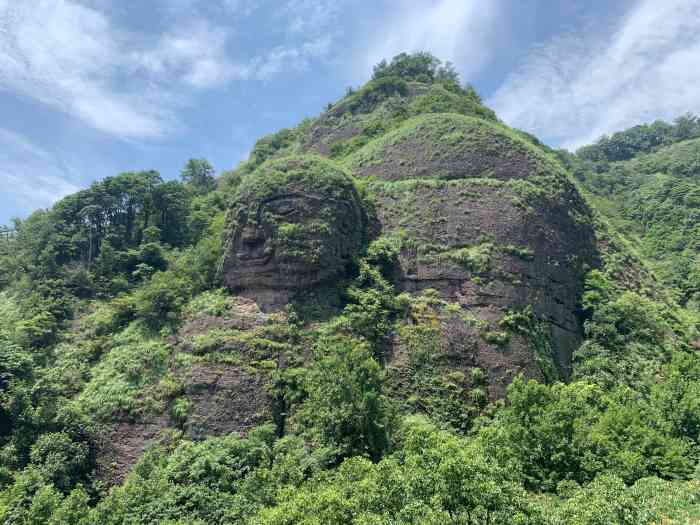 斗岩风景区-"去义乌回去的路上经过看到斗岩风景区,就想.