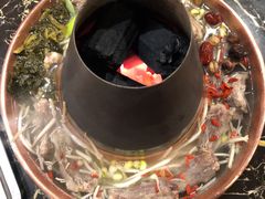 羊骨头锅底-颐品居涮肉(乌鲁木齐中路店)