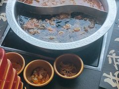 -牛武士寿喜烧·和牛火锅自助(全球首店)