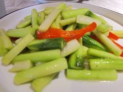 清炒芦笋-雲蜀龙阁·金牌水煮鱼(方庄店)