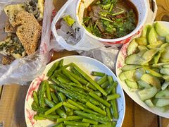 -紫燕百味鸡(灵岩南路店)