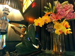 -Mogul Eatery·大亨餐酒馆