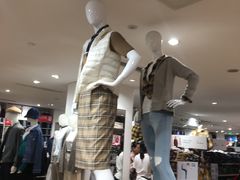 -优衣库(哈尔滨中央大街店)