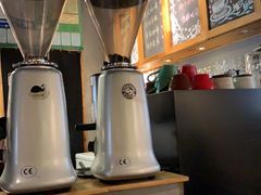 -新沙洞咖啡(泉乐坊店)