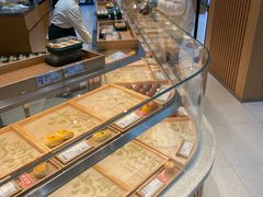 面包甜点陈列柜-泸溪河桃酥(鄞州高新宝龙店)