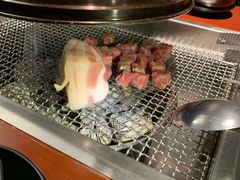 -肉甲韩国木炭烤肉(新壹街1店)