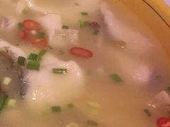 -严记小天府酸菜鱼(西四路店)