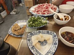 -磁器铜锅涮肉(交大东路店)
