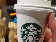 大家都爱喝拿铁拼盘-星巴克臻选(惠州华贸天地1楼店)