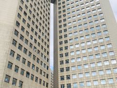 -亮马河大厦办公楼-1座