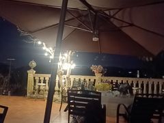-朋友家餐厅·民宿(龙泉阳光城百工堰公园店)