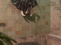 -泉城欧乐堡戏水湾艺术养生温泉