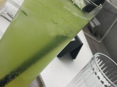 -UNI UNI(环亚凯瑟琳店)