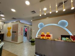 -小熊维尼高端儿童摄影(福田新洲店)