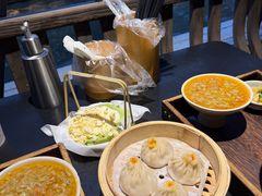 -李百蟹·江南蟹黄面·河景餐厅(夫子庙总店)