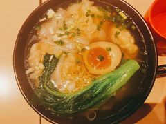 云吞港式汤面-避风塘(宝山万达店)