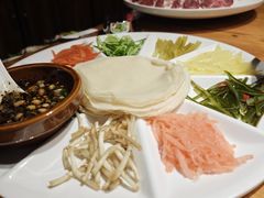 -野山舂·贵州现舂酸汤牛肉(鸿通城店)