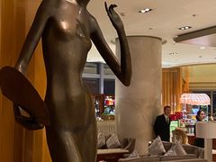 -上海明天广场JW万豪酒店