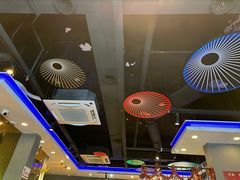 -老街烧烤大排档·地道湖北菜·龙虾馆(汉口火车站店)