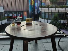 -瑞虹新天地月亮湾
