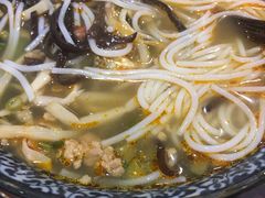 -螺世纪螺蛳粉·桂味小排档(裕德店)